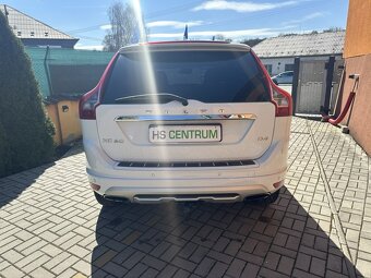 Volvo XC60 2.4 D5 Drive-E - 4