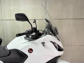 Honda NT 1100 ABS - ČR / TŘI KUFRY / QUICKSHIFTER / SEDLO - 4