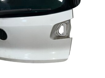 Páté dveře bílá barva LB9A VW Tiguan 5N R-Line r.v. 2011 - 4