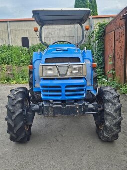 Japonský malotraktor ISEKI GEAS 33S, 4X4 - 4