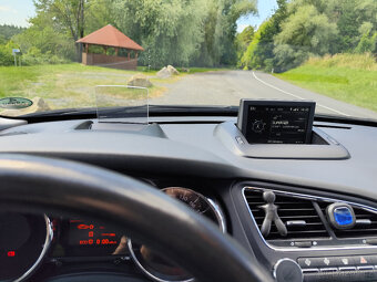 Prodám Peugeot 5008, 2.0 HDI, 110 kW, reg. 12/2016 - 4