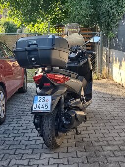 Yamaha X MAX 400 - 4