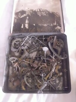 Stará Pozůstalost po Hodináři - Hodinky i Stříbrné a Díly - 4