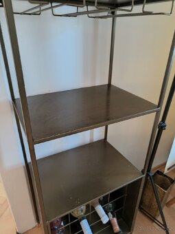 Mosazná vinotéka na 16 lahví - 4