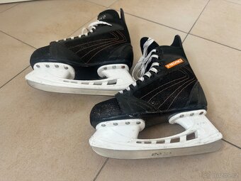 Brusle na led vel 38 - 4