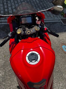 Suzuki gsxr 1000 - 4