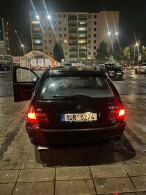 Prodám BMW E46 320d Touring - 4