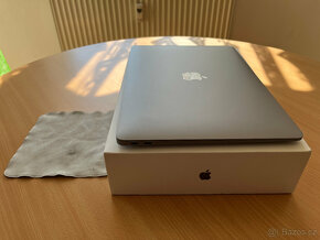 MacBook Air 13” 2020 M1, 8GB RAM, 256 GB SSD, SPACE GREY - 4
