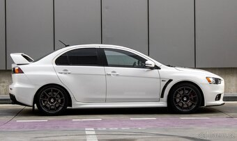 Mitsubishi Lancer EVO X 2.0 16V Turbo 4WD MIVEC GSR - 4