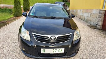 TOYOTA AVENSIS 2.0 DIESEL MODEL 2012 MOC PĚKNÁ - 4