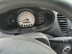 Hyundai I10 2010 1,1i 48kW - G4HG, HAVAR - DILY - 4