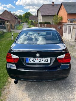 BMW e90 320d - 4