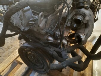 Motor 1.6tdi TYP CAY pro VW Audi Škoda - 4