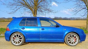 Volkswagen Golf IV 2.3 VR5 4X4 LPG - 4
