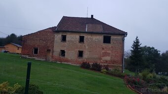 Pozemek s domem - 4