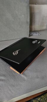 ASUS ROG Strix G17 - 4