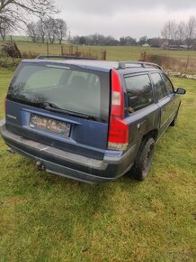 Volvo V70 2.5T náhradní díly - 4