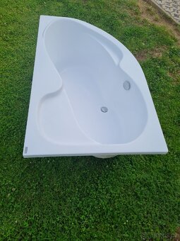 Prodám asymetrickou vanu Laguna 160x100cm akrylát. - 4