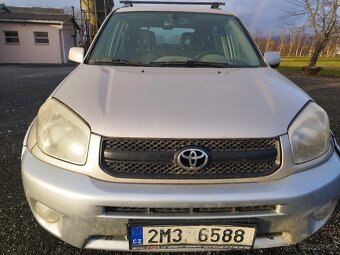 Toyota RAV4 na náhradní díly - 4