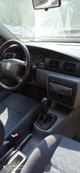 Škoda Octavia - 4