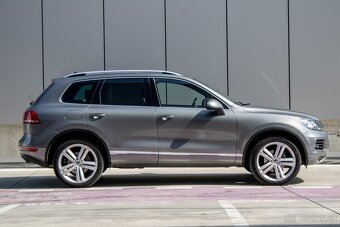 Volkswagen Touareg II 3.0 V6 TDI 240k - 4