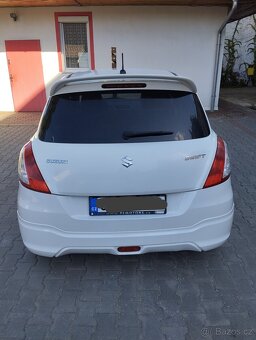 Suzuki Swift - 4