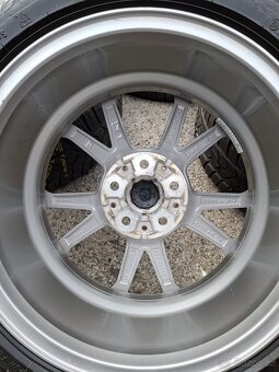 ORIGINAL ALU KOLA BMW 225/50 R 17 - 4