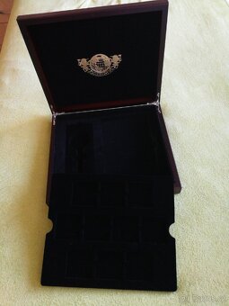 Dřevěná krabička na mince - 4