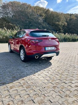 Alfa Romeo Stelvio - 4