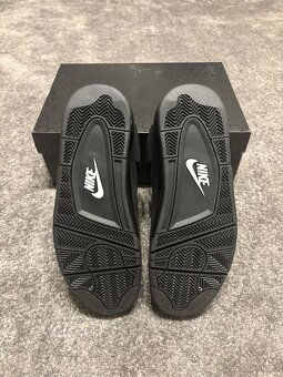 Air Jordan 4 - 4