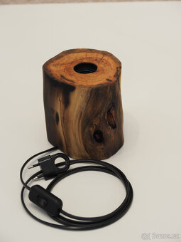 Stolní lampa z masivu - 4