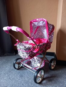 Nový kočárek pro panenky - 4