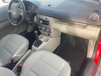 Mazda 2, 1,2i (55 kW), nízké provozní náklady, dobrý stav - 4