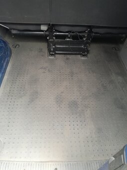 Volkswagen transporter 103kw 2.0 kombi - 4
