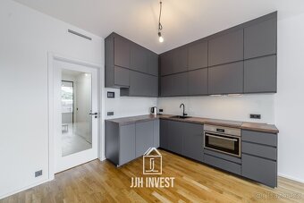 Pronájem moderního 1+kk v projektu Neugraf, 33 m2 – Smíchov, - 4