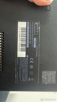 PS2 slim + hry, ovladace a kabely - 4
