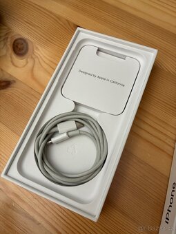Apple iPhone SE 2020 128gb - 4