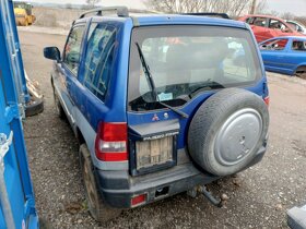 Mitsubishi Pajero PININ 2000 1,8GDI 88kW 3DV - dily - 4
