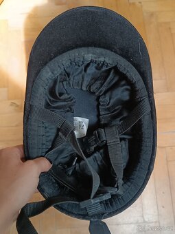 Jezdecká helma z Německa - 4