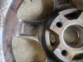 Alu kola Dezent R15 4x100 platne do smazani - 4