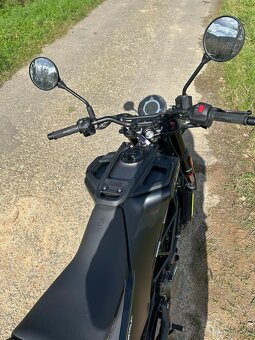 Husqvarna Svartpilen 401 r.v.2022 - 4
