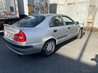 Mitsubishi Carisma 1.9 DID 75kw - 4