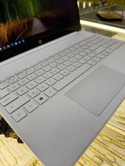 Notebook HP 15s - 4