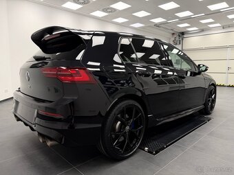 Volkswagen Golf 8 R Performance Akrapovič - 4