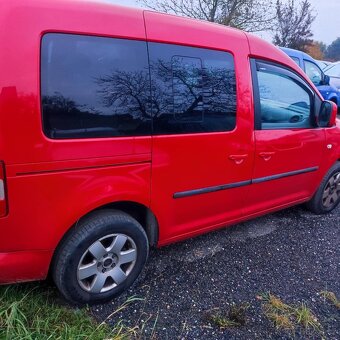 Volkswagen Caddy LIFE 1.6 Mpi 75KW 7/2009 152 tis km - 4