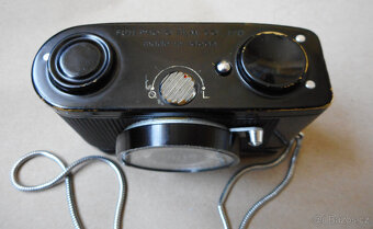 Starý retro fotoaparát Fujica Mini - 4