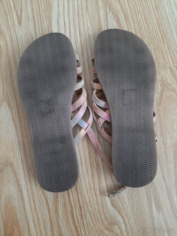 dívčí páskové sandále - 4