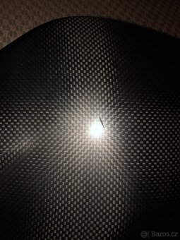 Karbonovy kryt kyvne vidlice Ducati Streetfighter V4 - 4