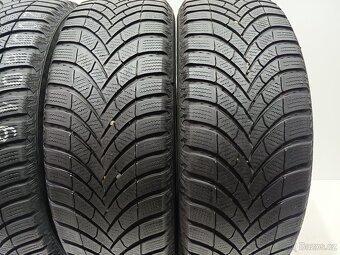 Zimní pneu 205/60/16 Sempirit - 4