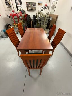 Kuchyňský stůl masiv - 4